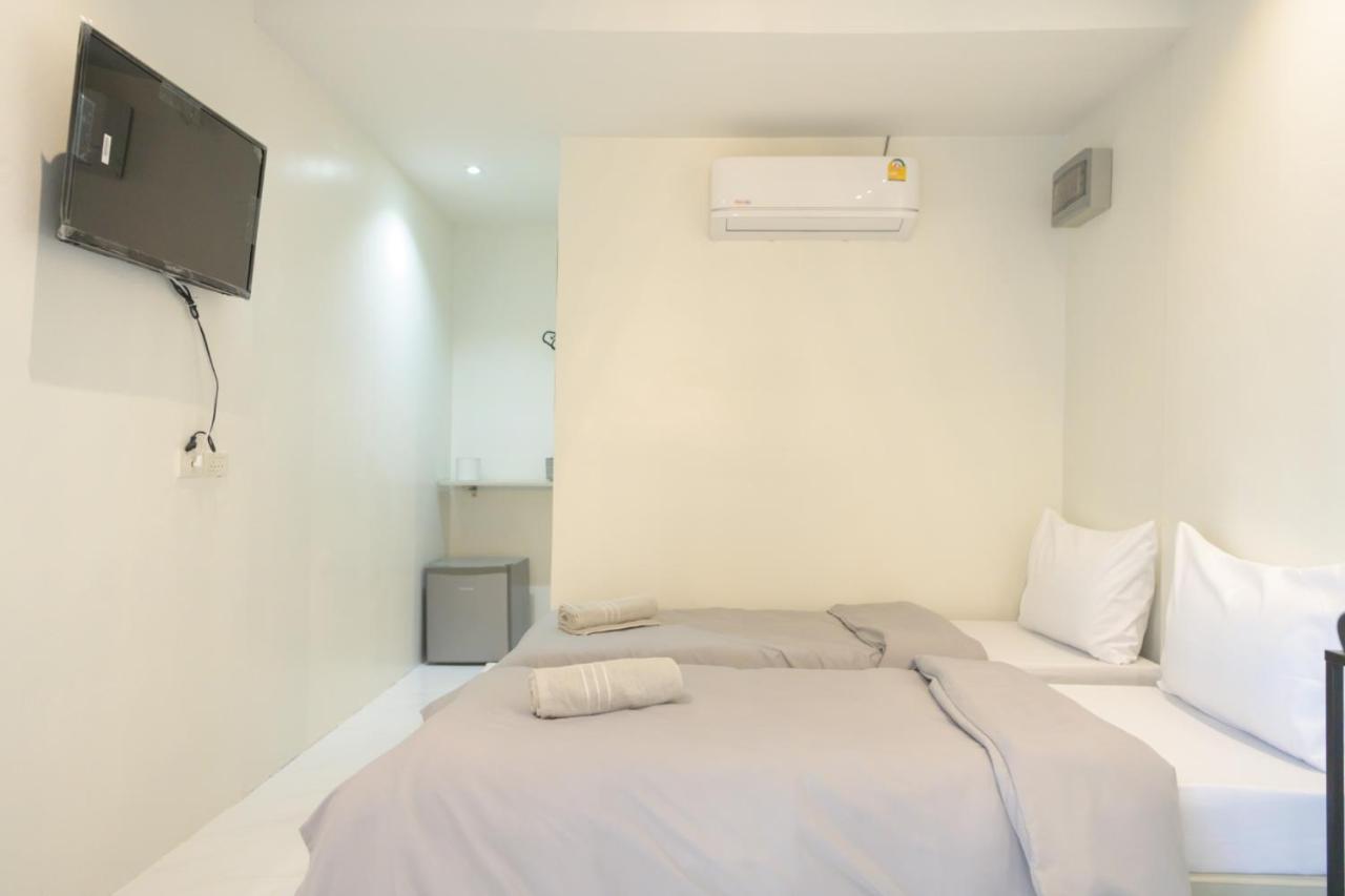 Nap77 Salaya Hotel Exterior photo